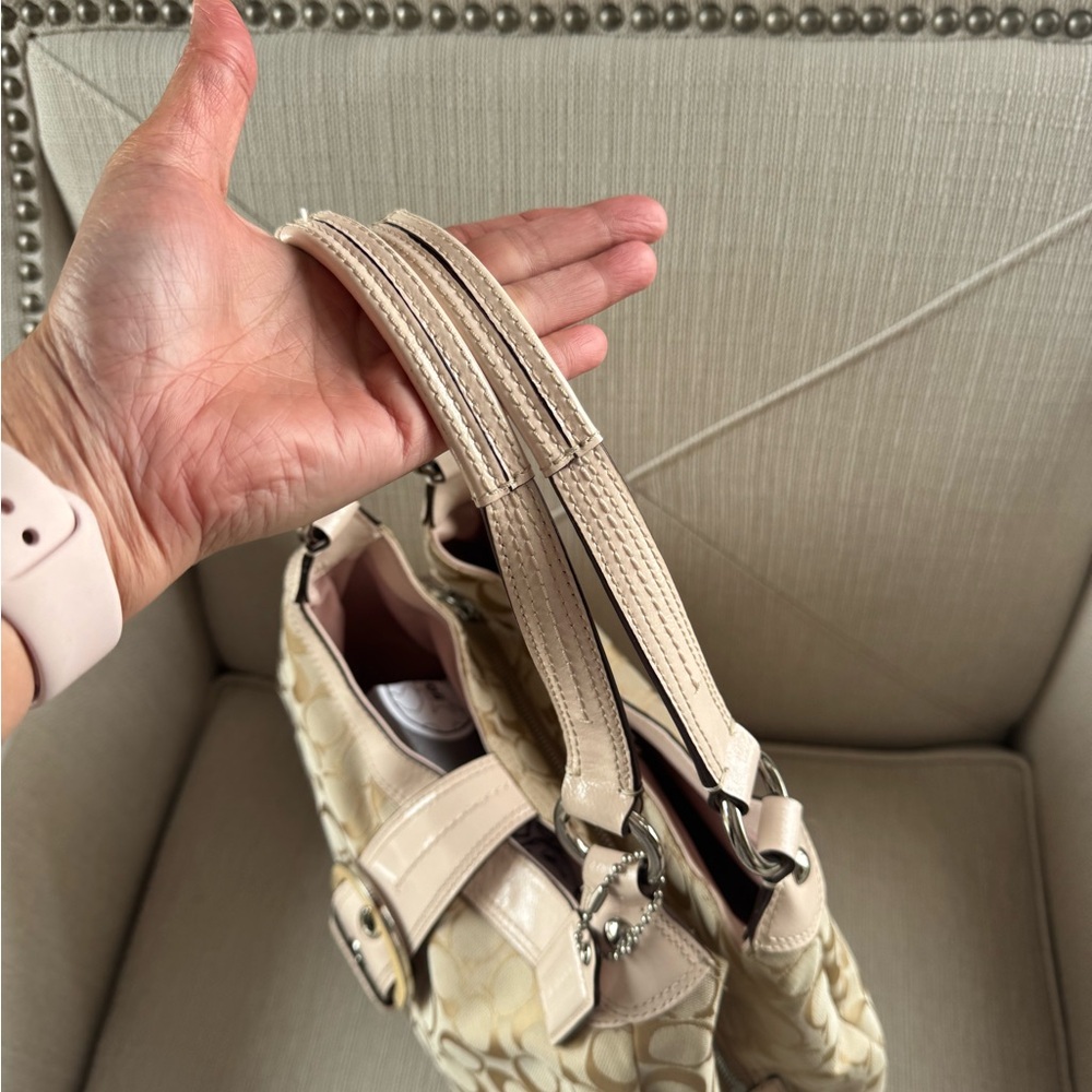 Coach Beige and Pink Signature Shoulder Bag - Picture 7 of 10